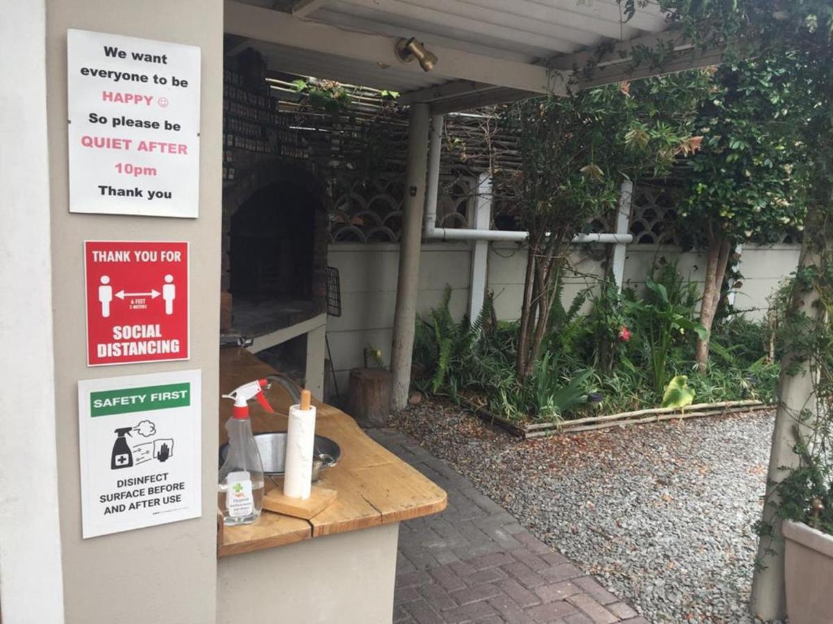 Keedols Inn & Backpackers Knysna Bagian luar foto