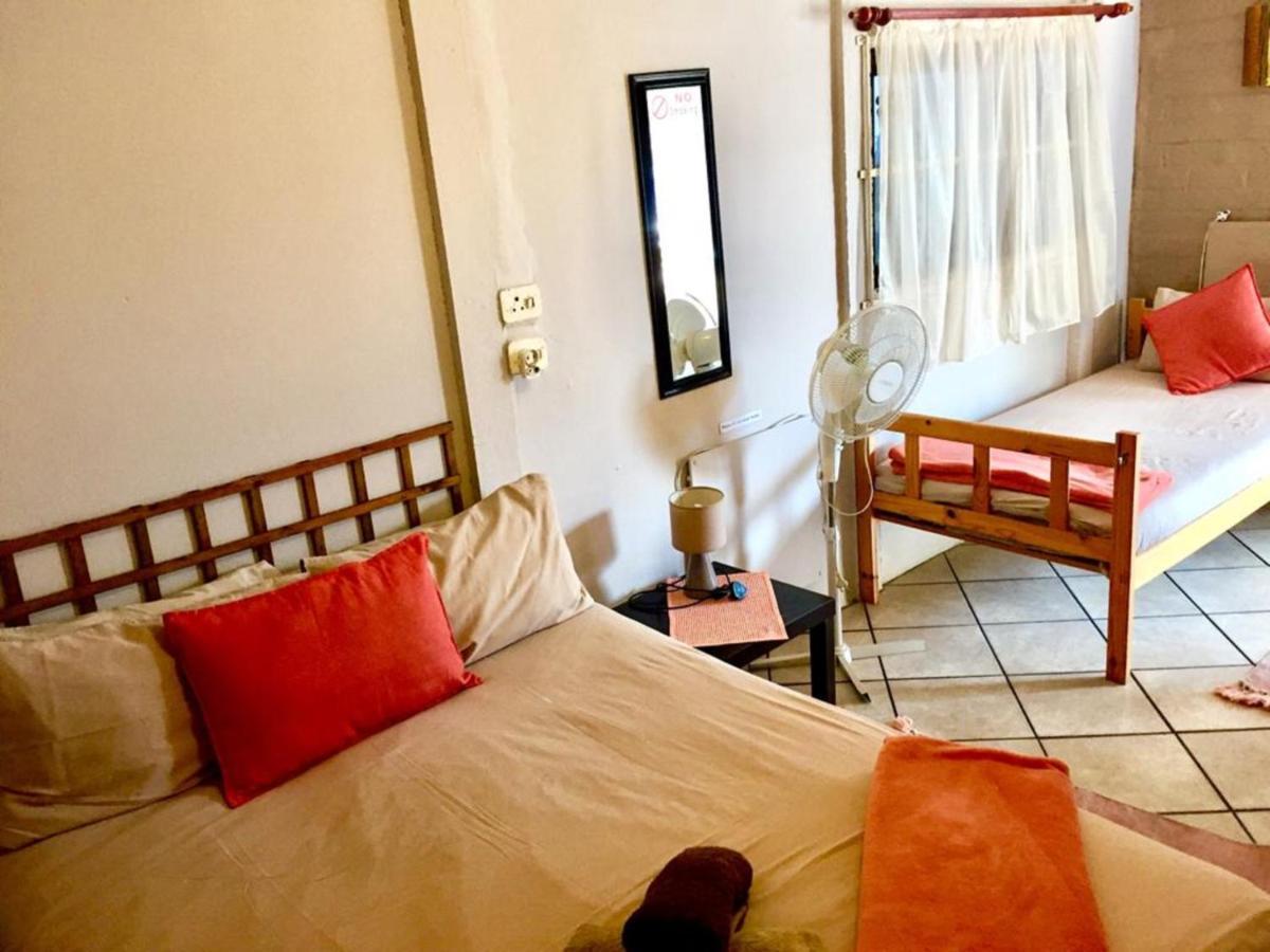 Keedols Inn & Backpackers Knysna Bagian luar foto