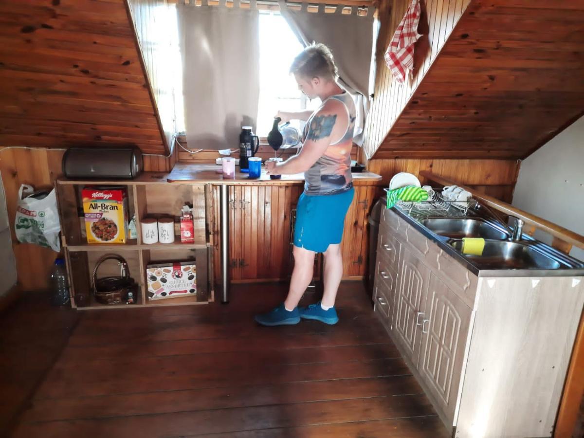 Keedols Inn & Backpackers Knysna Bagian luar foto