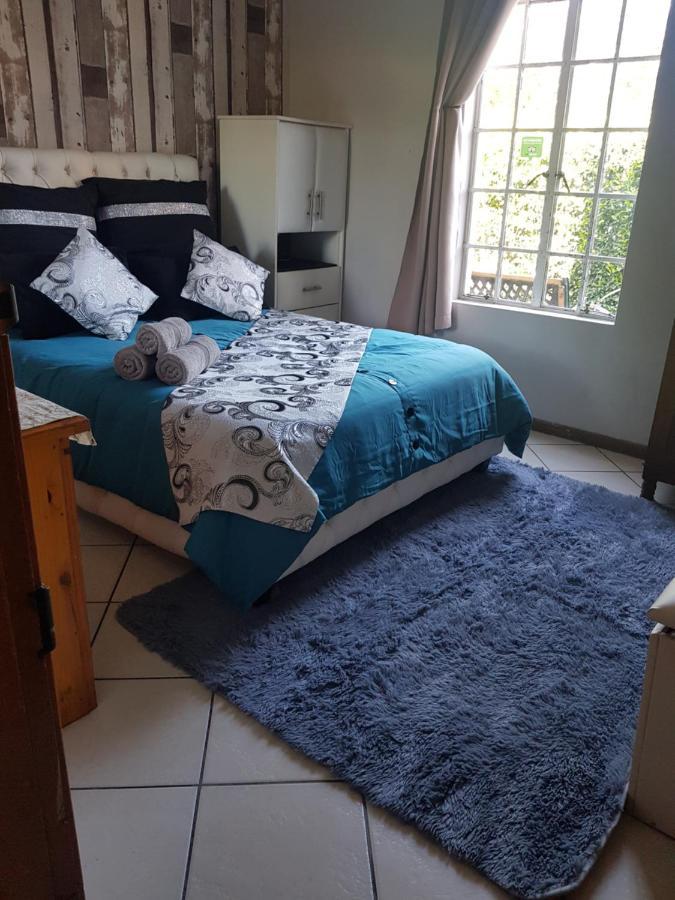 Keedols Inn & Backpackers Knysna Bagian luar foto